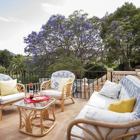 New Antoinette By Interhome *
