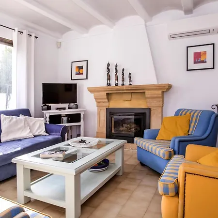 New Antoinette By Interhome *